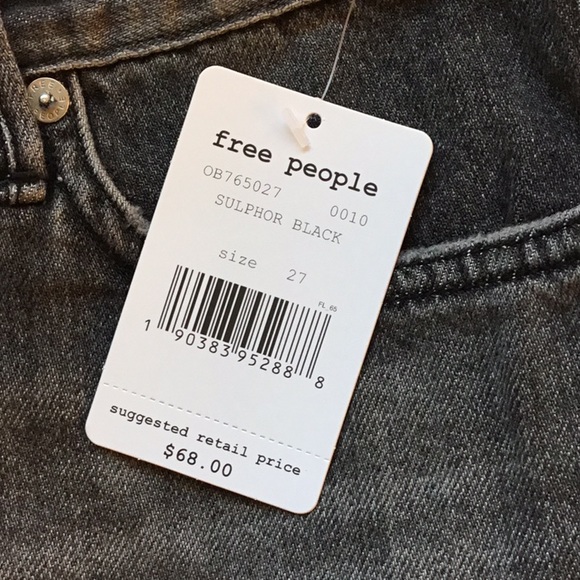 Free People shorts - Picture 2 of 7